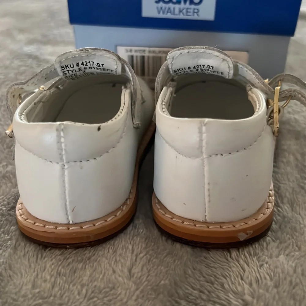 Shoes - Picture 3 of 6